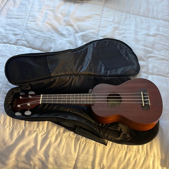 Authentic Hawaiian Kala Ukulele - Picture 1 of 5